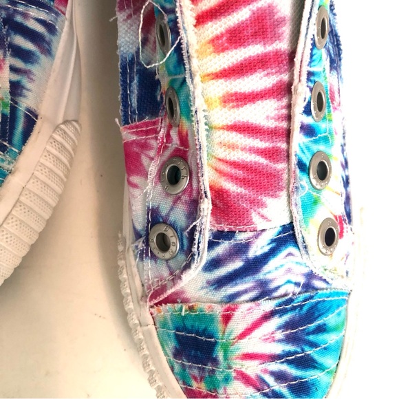 BLOWFISH Malibu Playbuzz Tie Dye Slip-On Sneaker - EUC - Picture 8 of 13